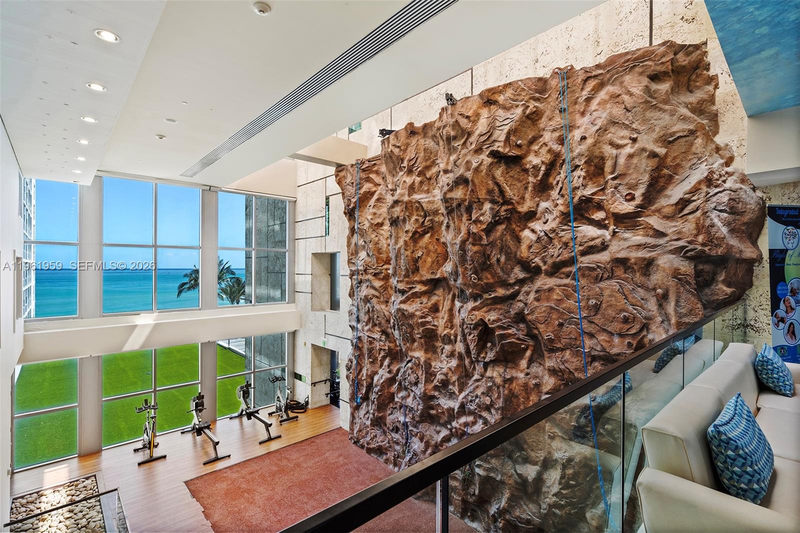 image The Carillon North Tower39