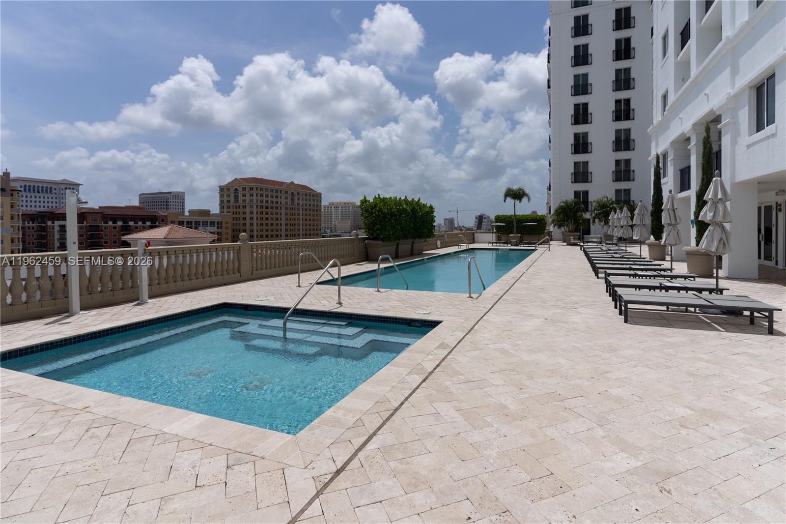 image Ten Aragon Condo15