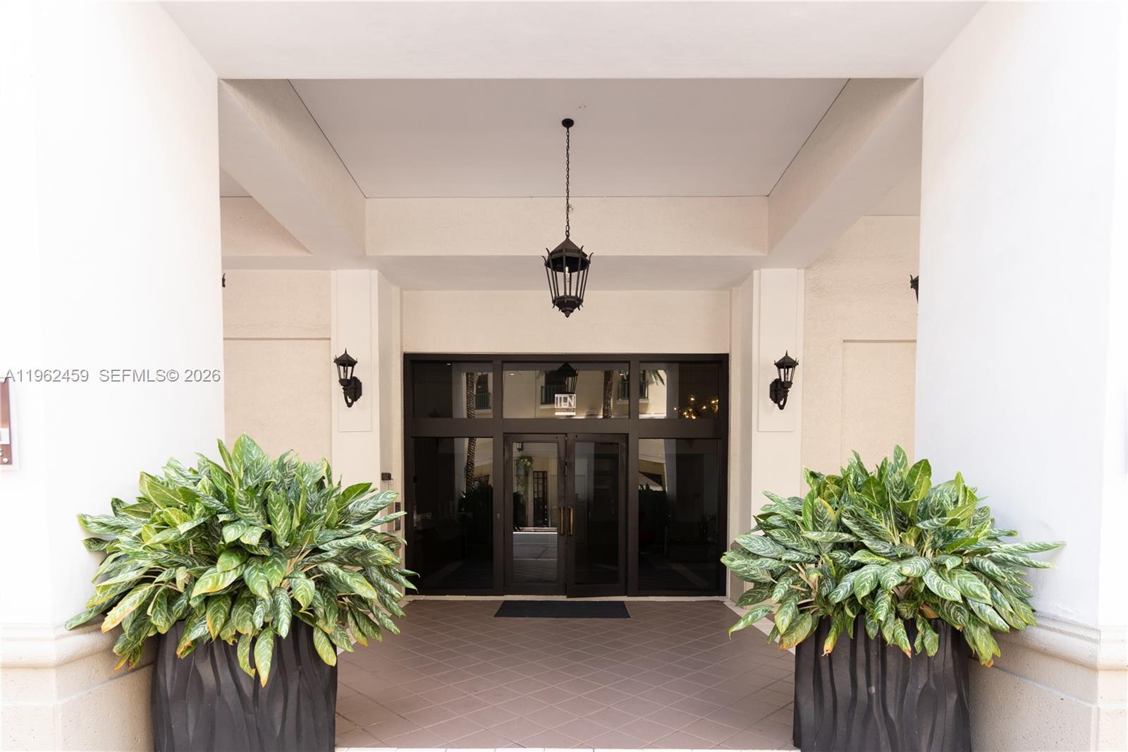 image Ten Aragon Condo8