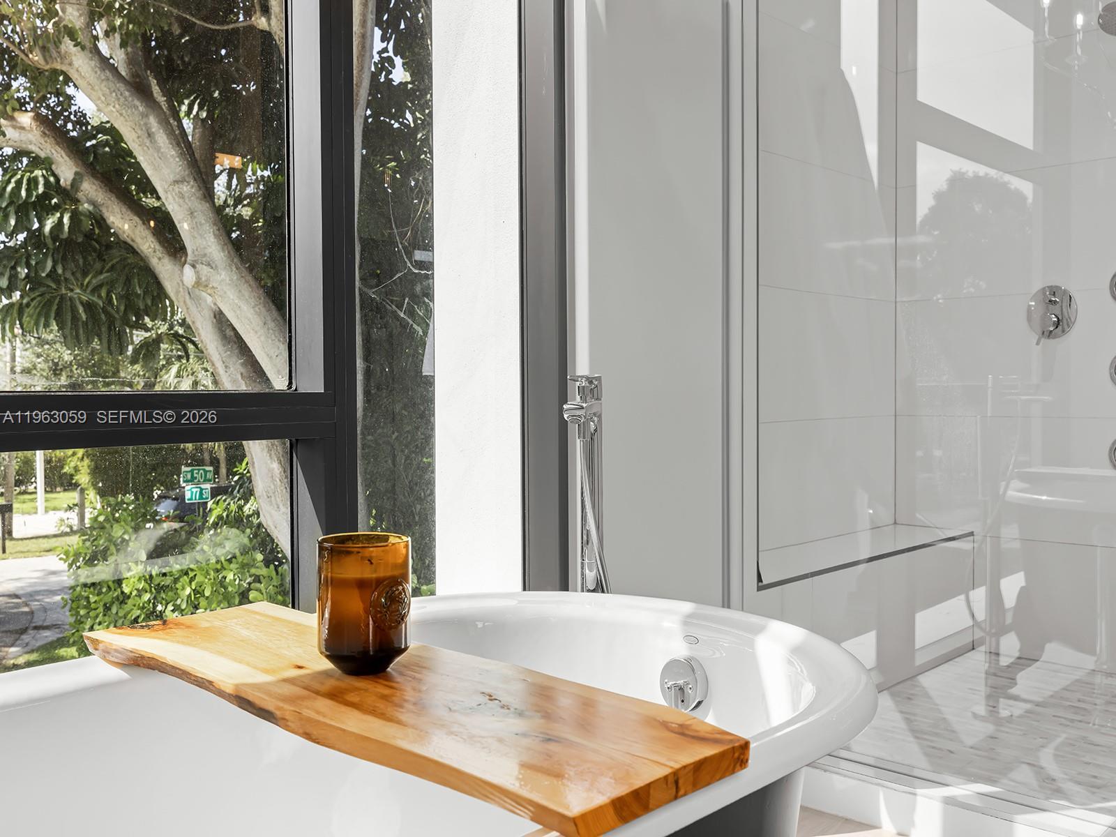 7701 SW 50th Ct Miami, FL 33143