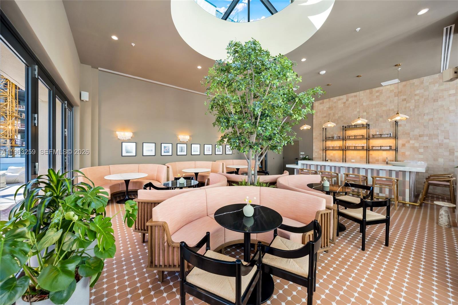 image The Crosby Miami Worldcenter23