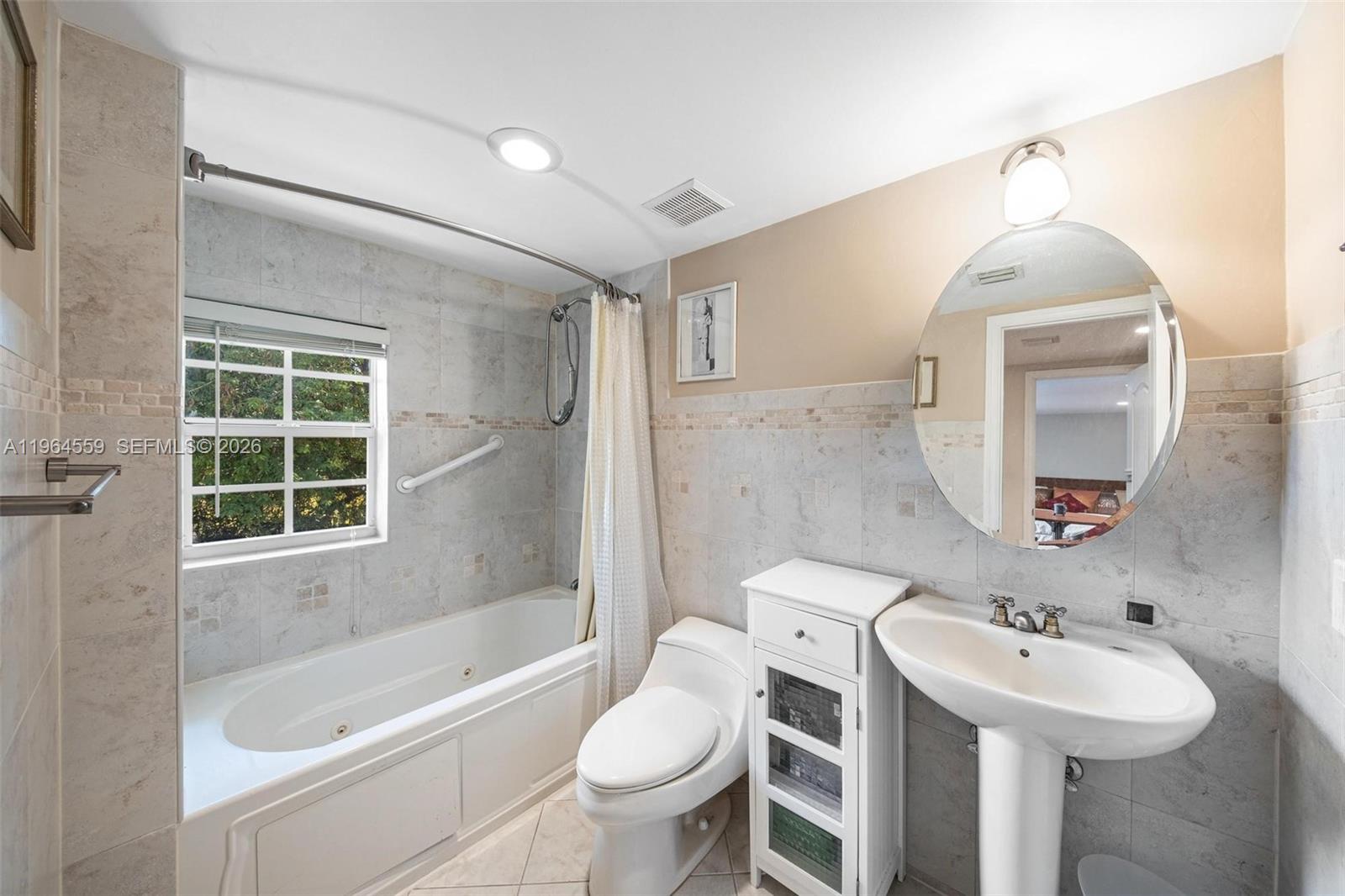 5990 SW 83rd St South Miami, FL 33143