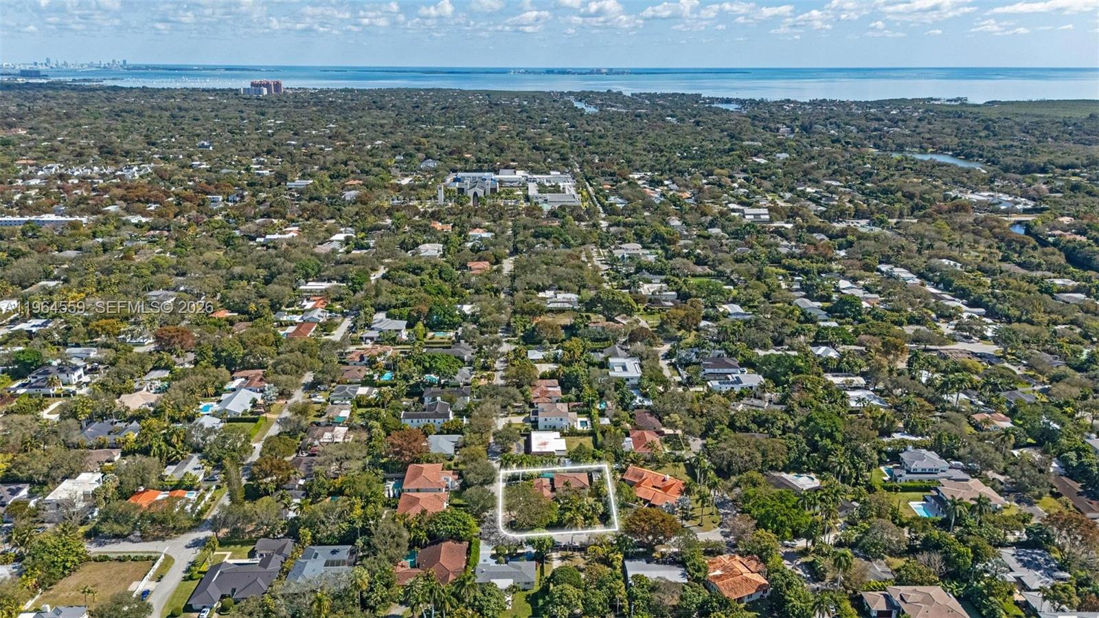 5990 SW 83rd St South Miami, FL 33143