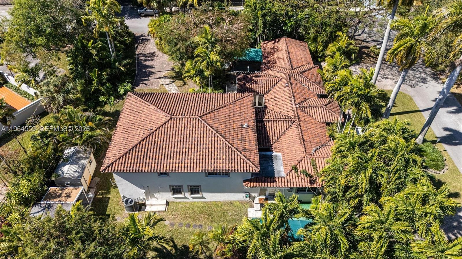 5990 SW 83rd St South Miami, FL 33143