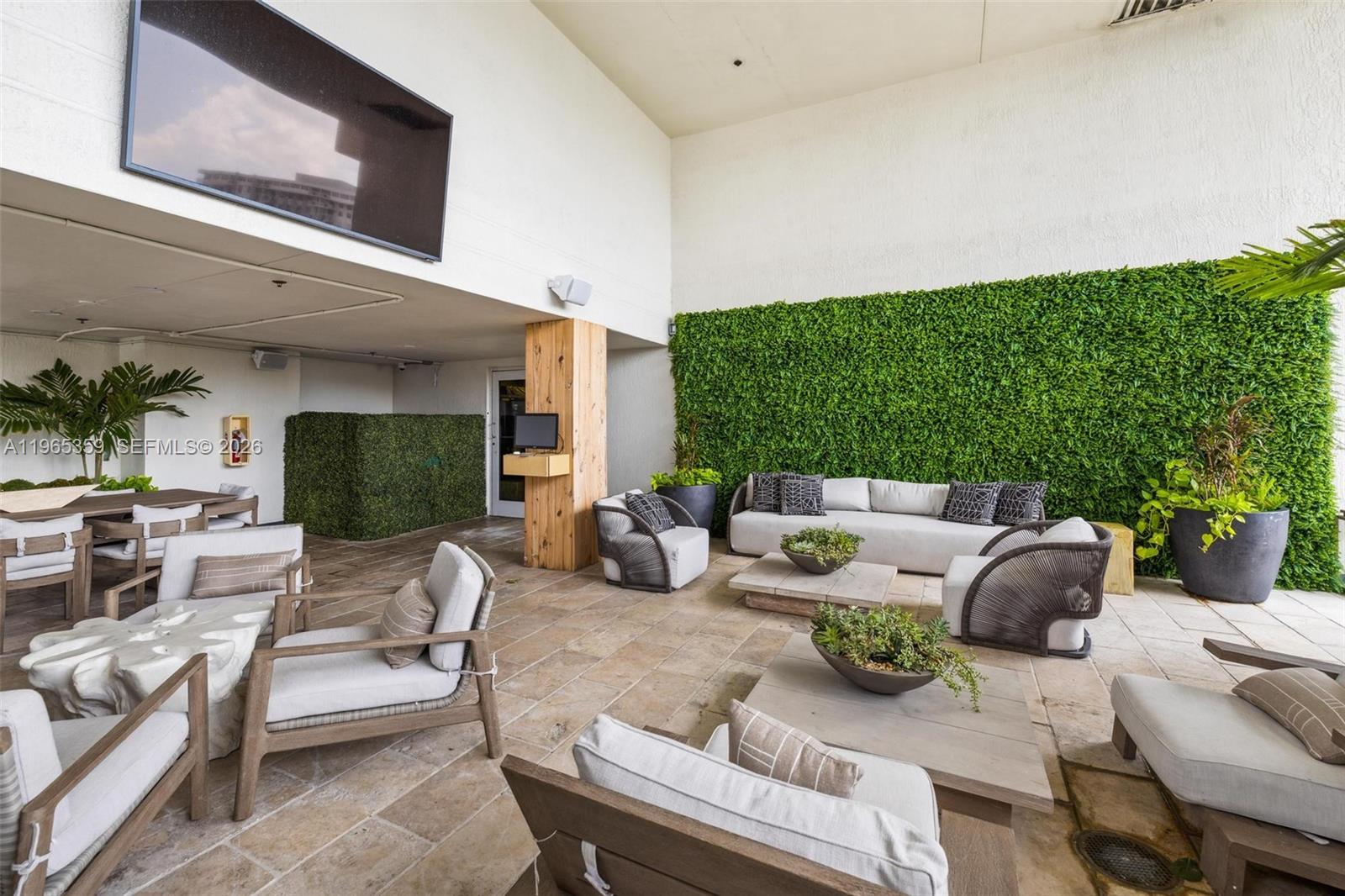 1830 S Ocean Dr #4708 Hallandale Beach, FL 33009