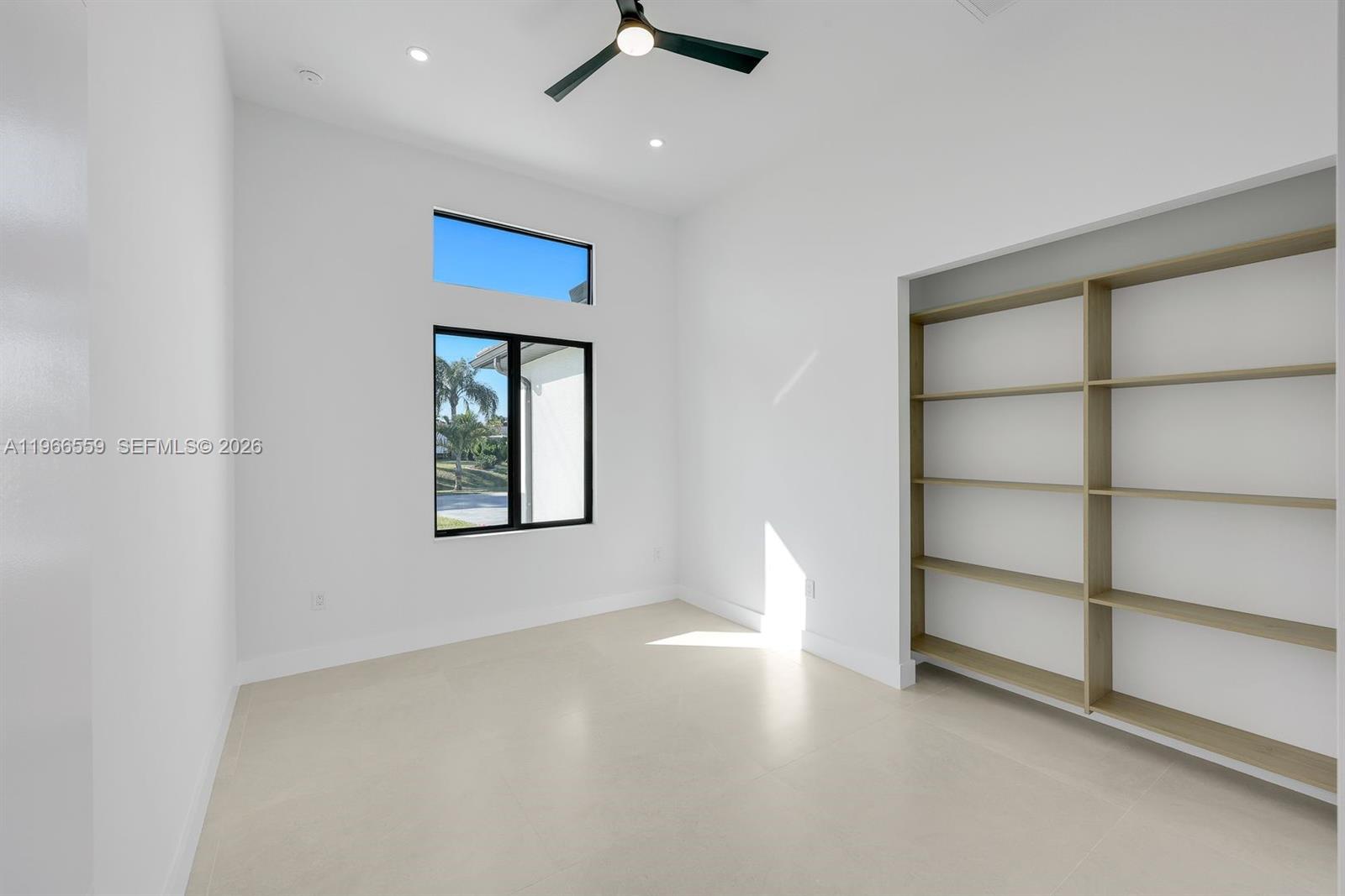 141 Se 21st St Cape Coral, FL 33909