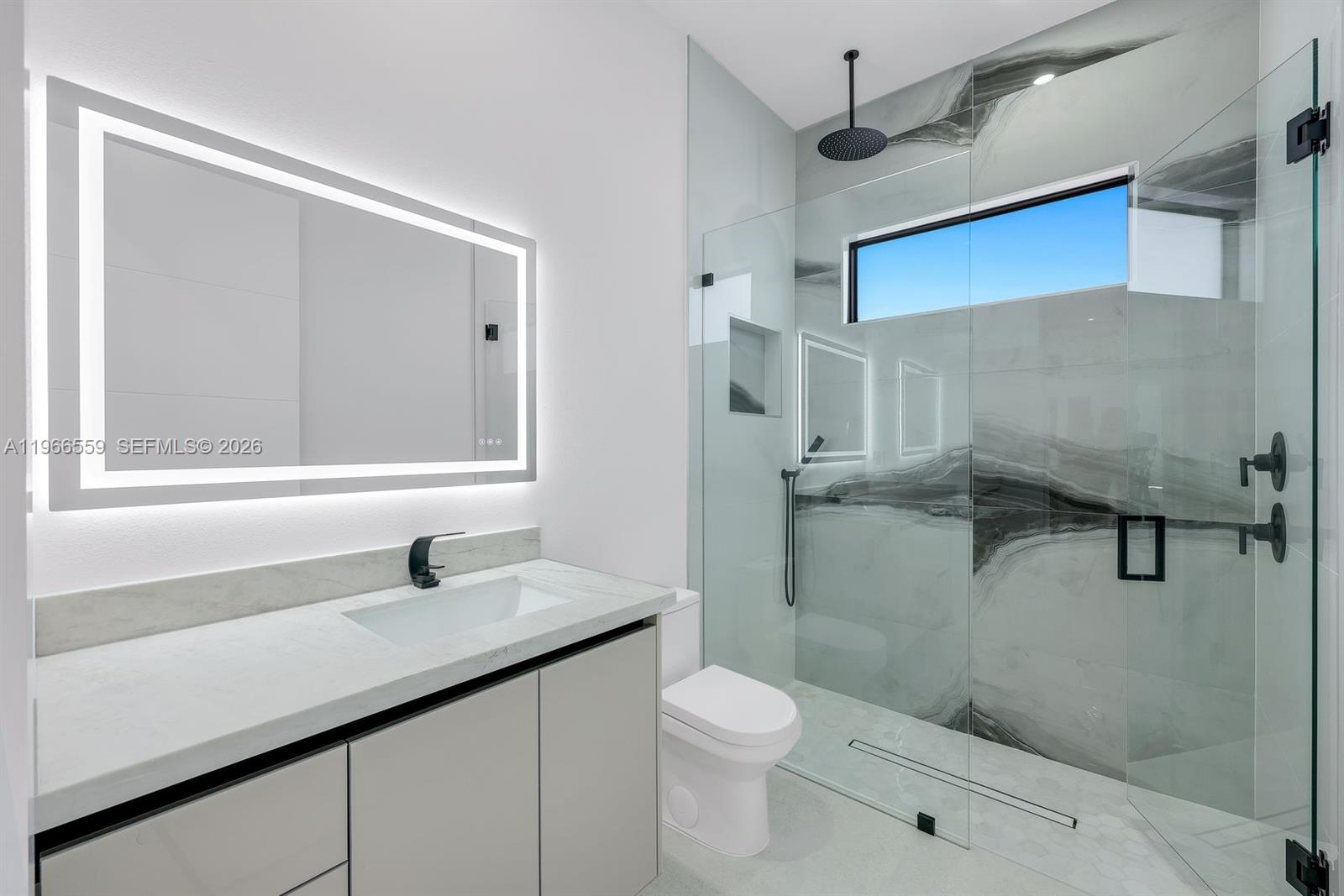 141 Se 21st St Cape Coral, FL 33909