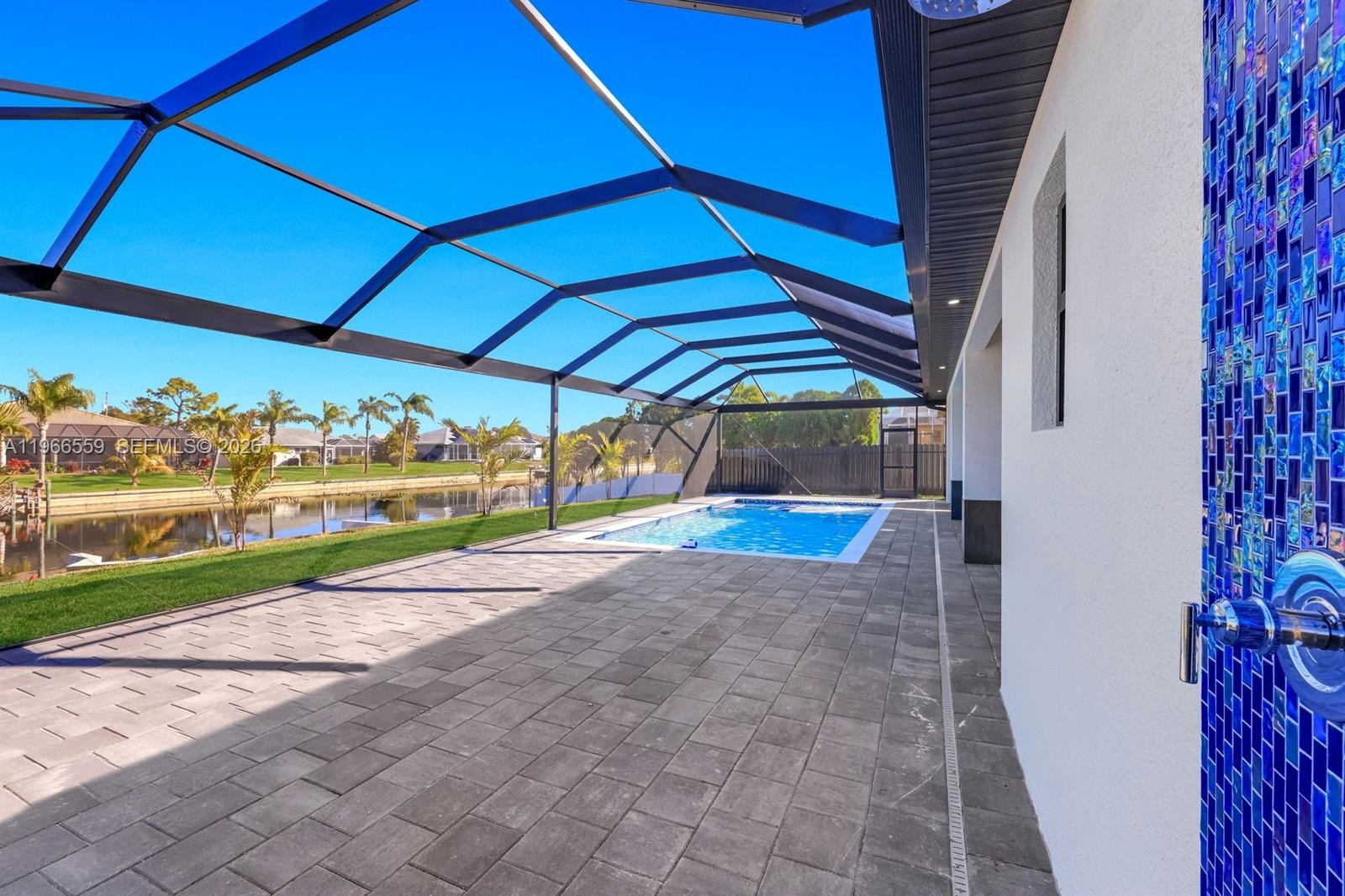 141 Se 21st St Cape Coral, FL 33909