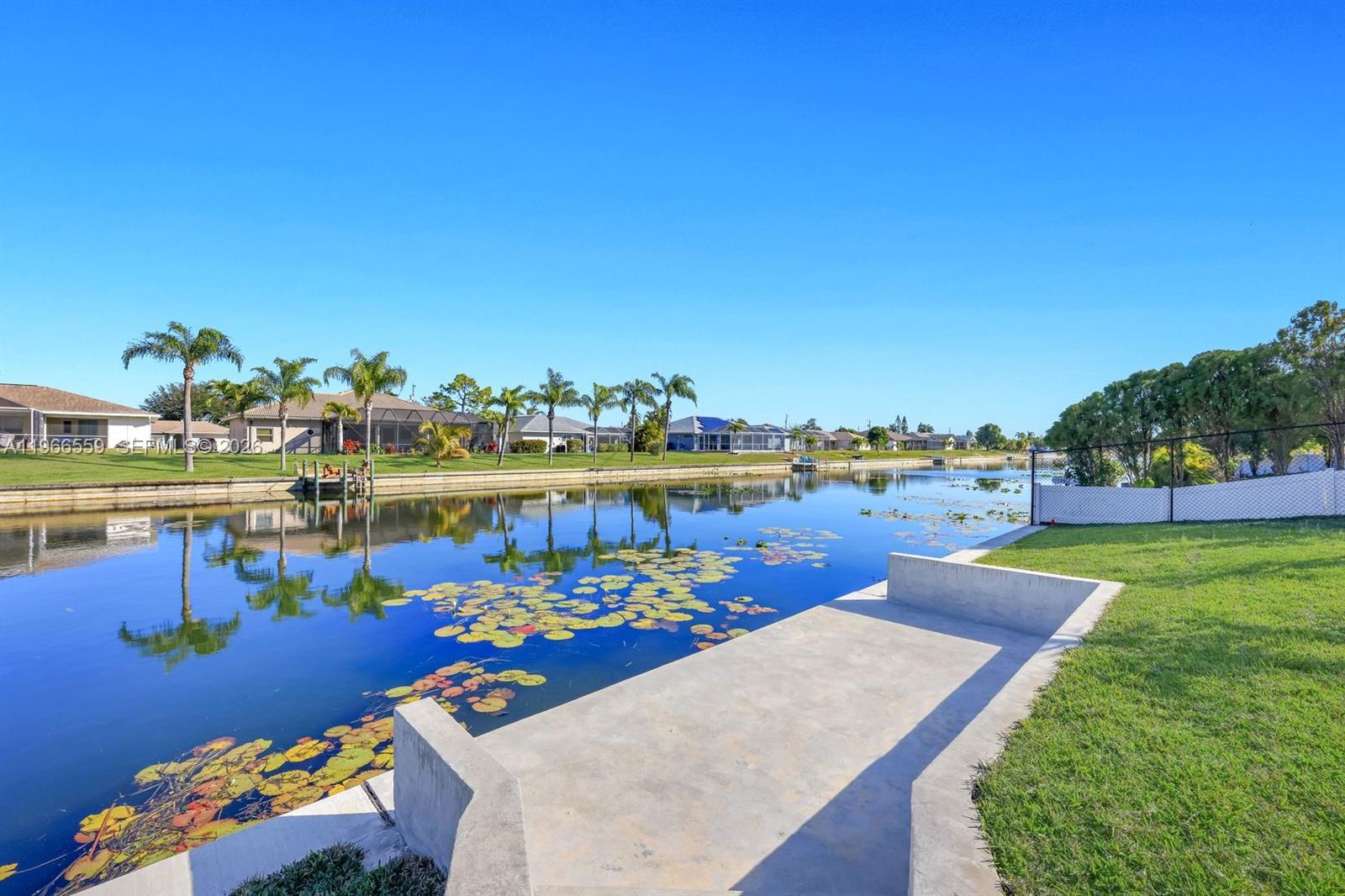 141 Se 21st St Cape Coral, FL 33909