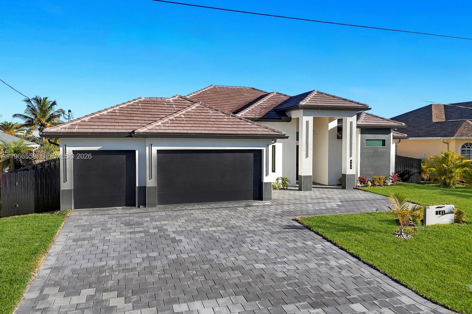 141 Se 21st St Cape Coral, FL 33909