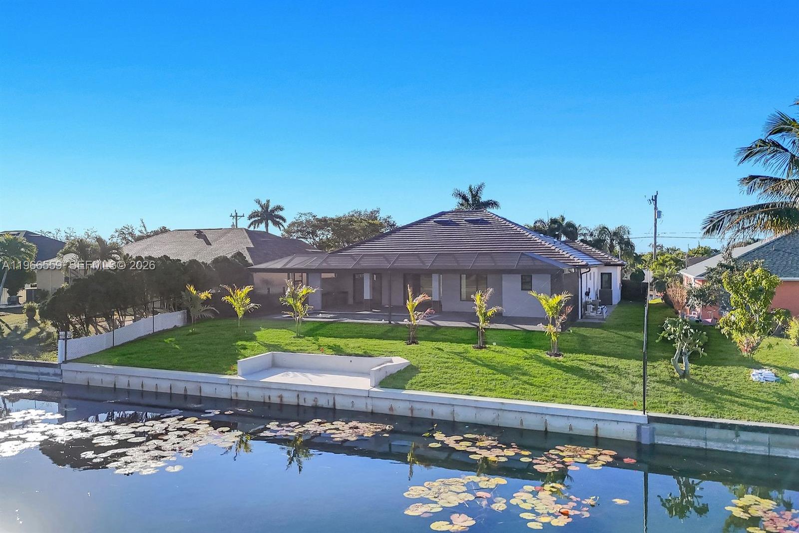141 Se 21st St Cape Coral, FL 33909