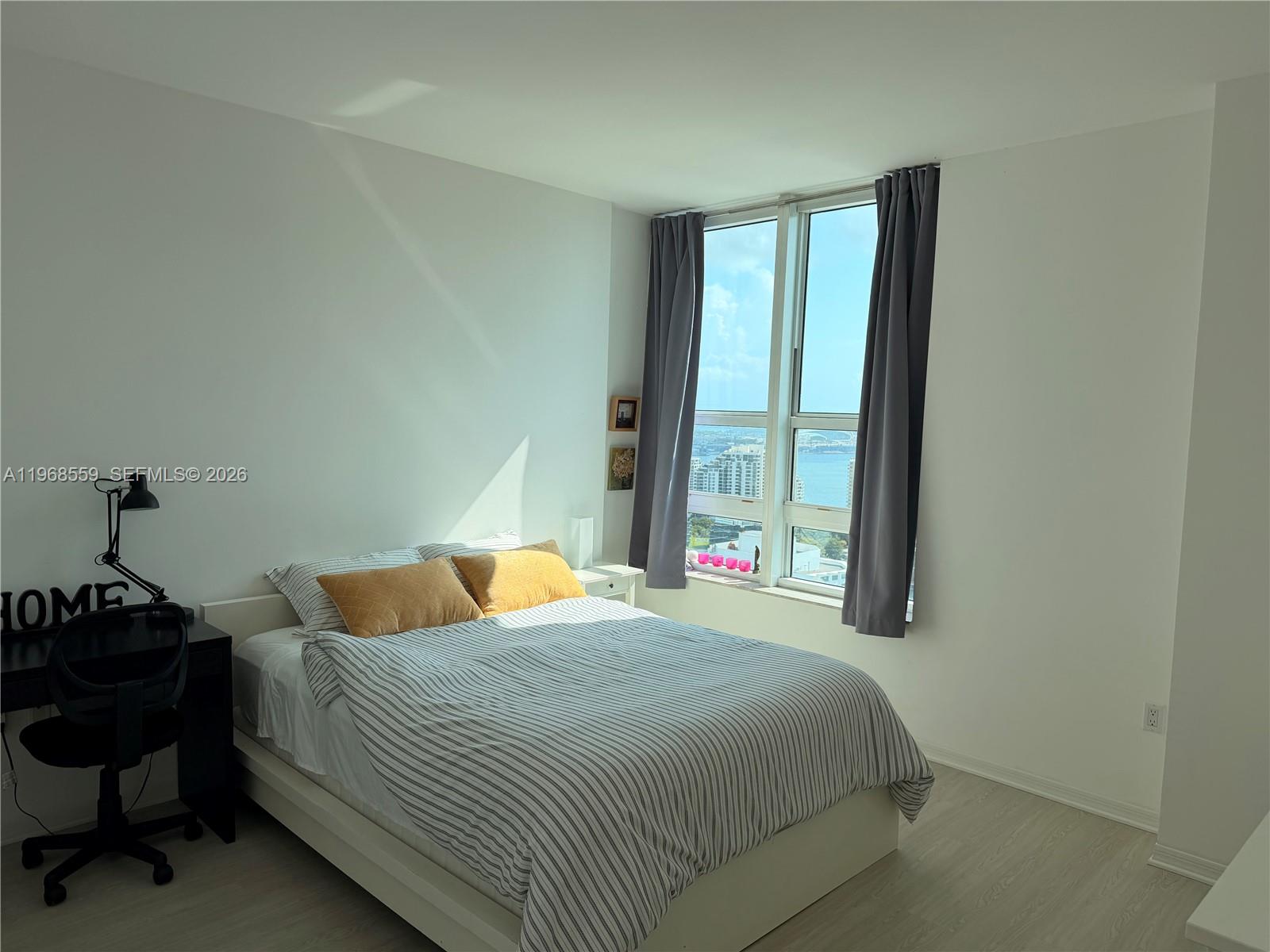 image The Plaza on Brickell West10