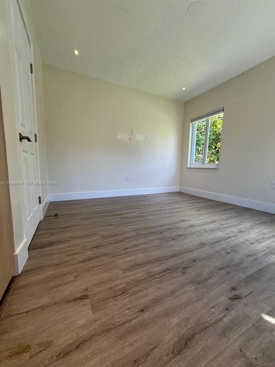 235 NE 46th St Miami, FL 33137