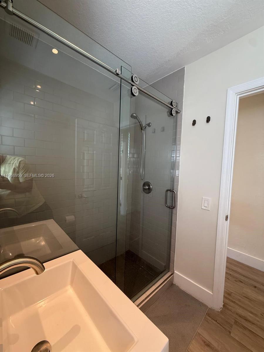 235 NE 46th St Miami, FL 33137