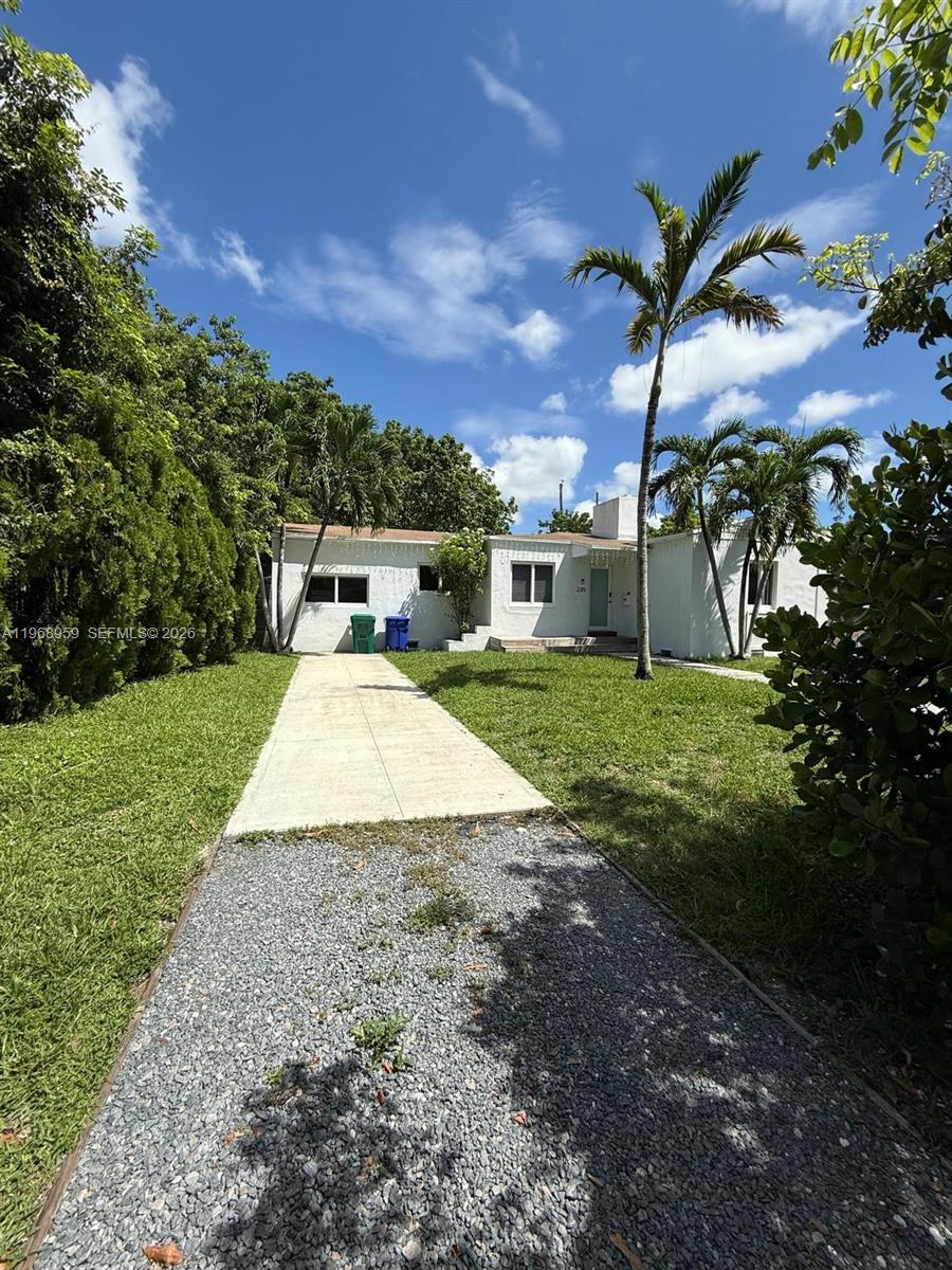 235 NE 46th St Miami, FL 33137