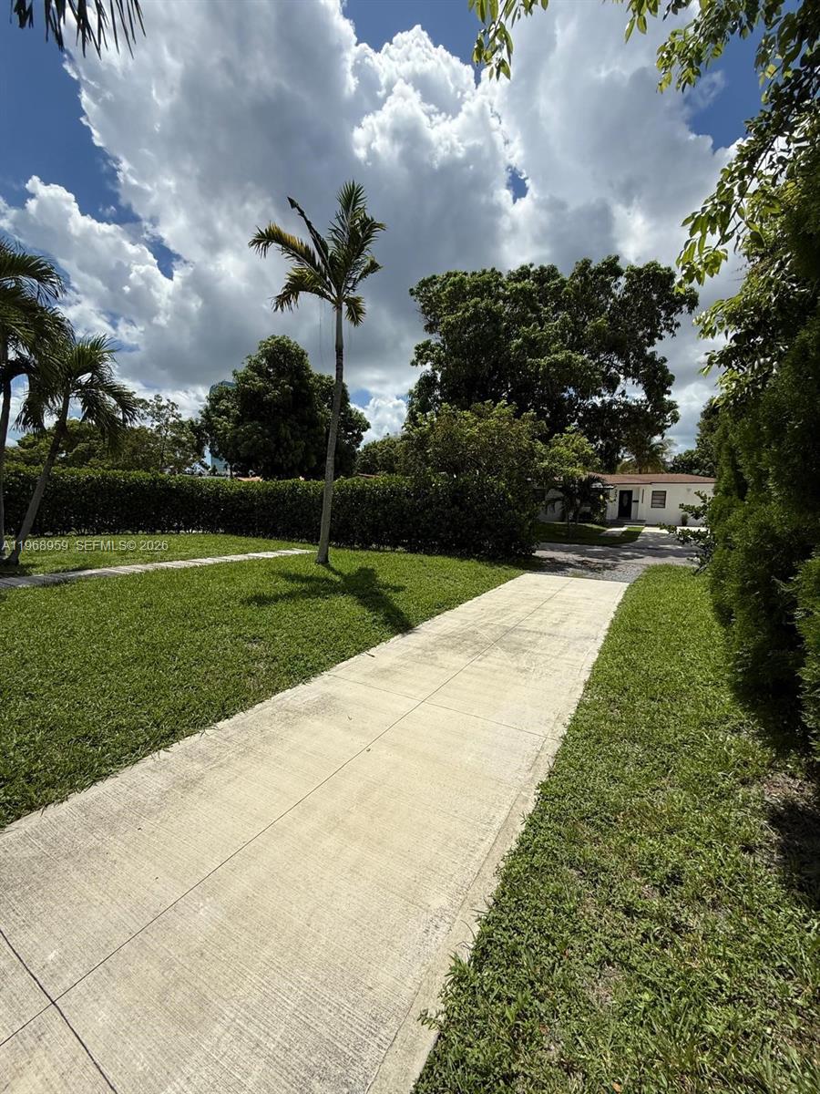 235 NE 46th St Miami, FL 33137