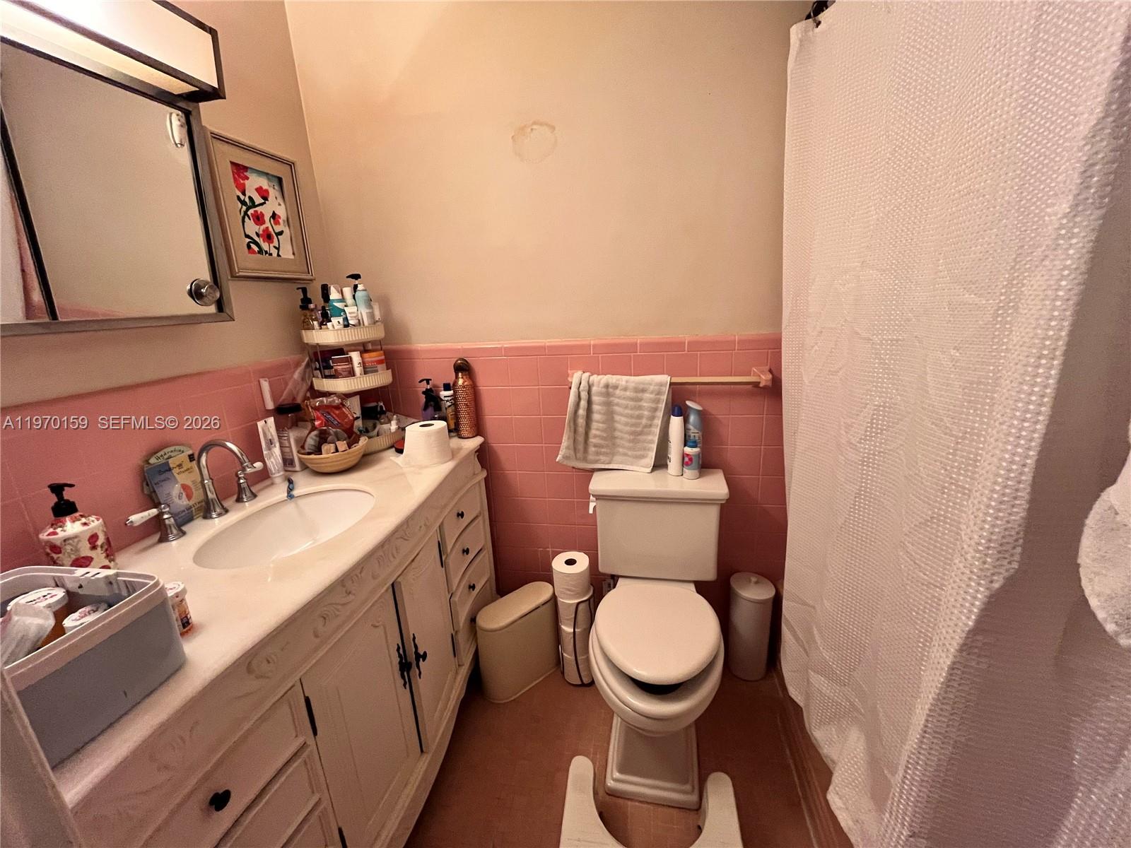 15801 SW 99th Pl Miami, FL 33157