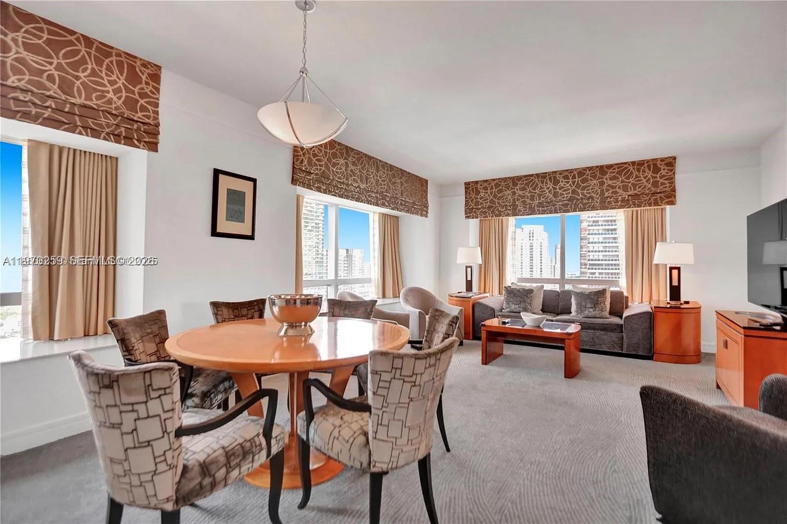 1435 Brickell Ave #3212 Miami, FL 33131