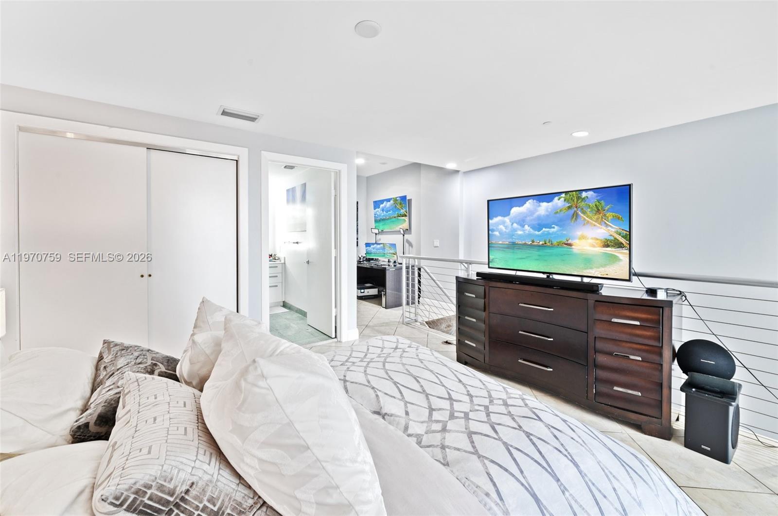 image 1060 Brickell - 105023