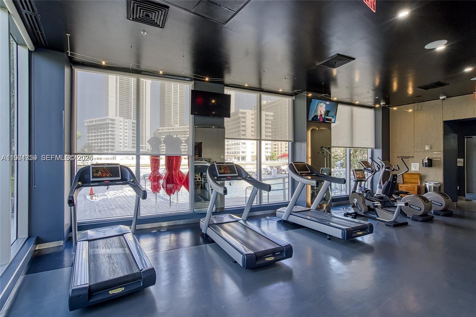 image Beachwalk Condominium7