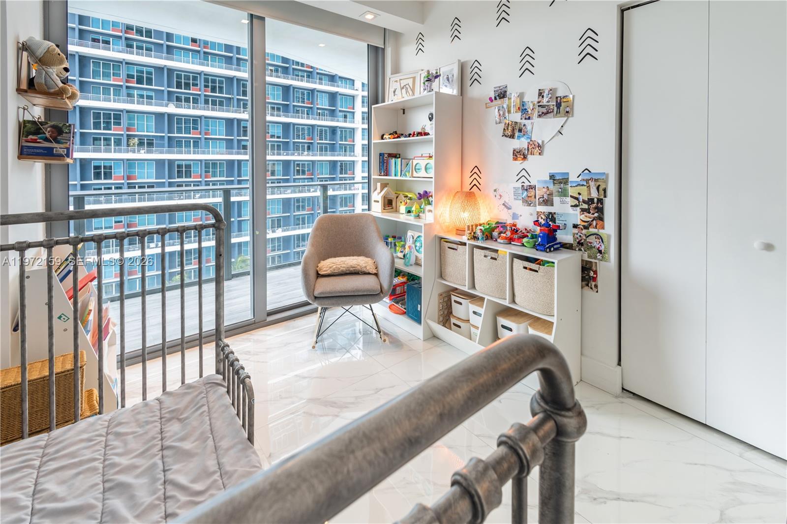 1300 S Miami Ave #2006 Miami, FL 33130