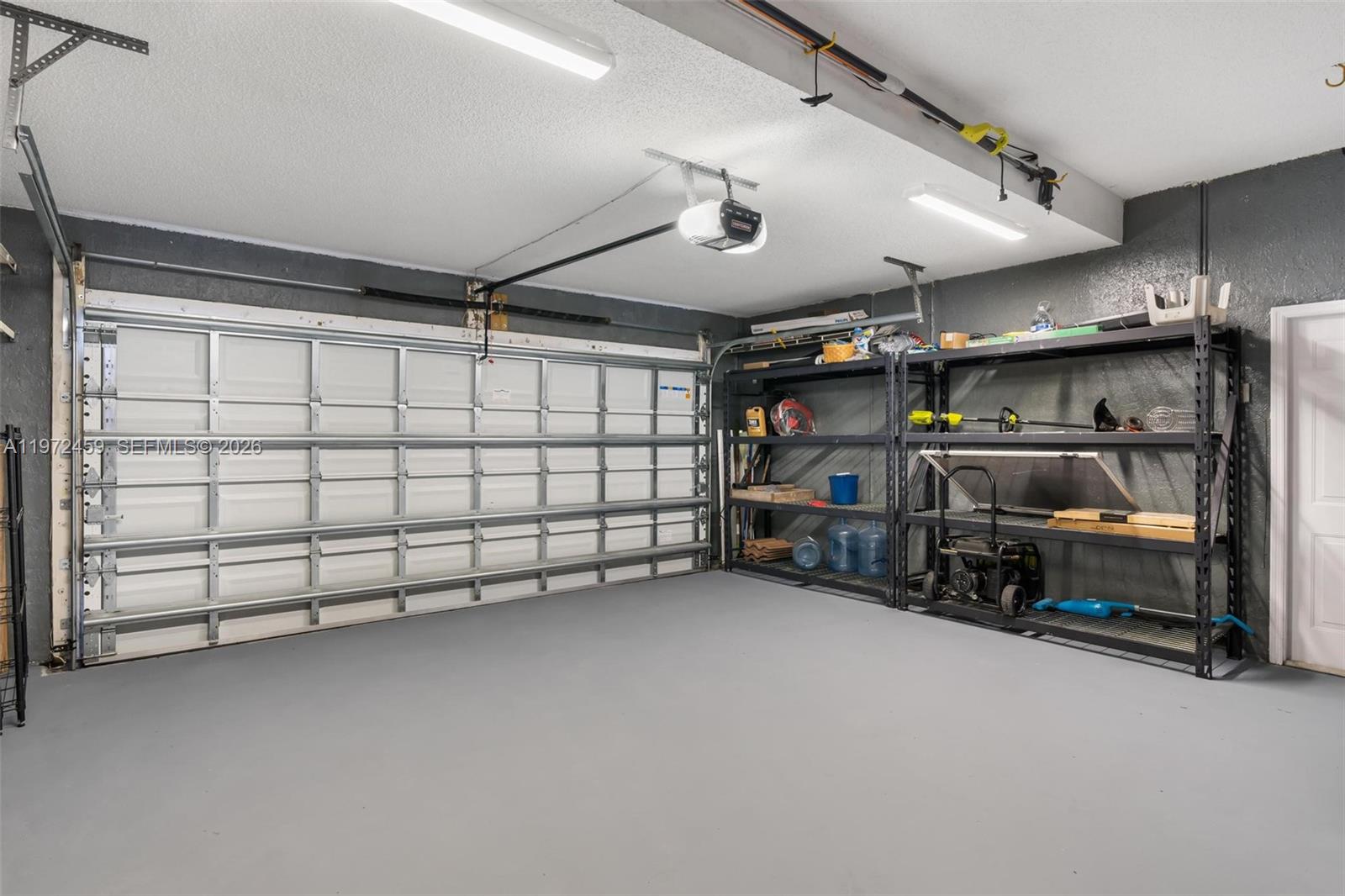 1140 W Bel Aire Dr W #1140 Pembroke Pines, FL 33027