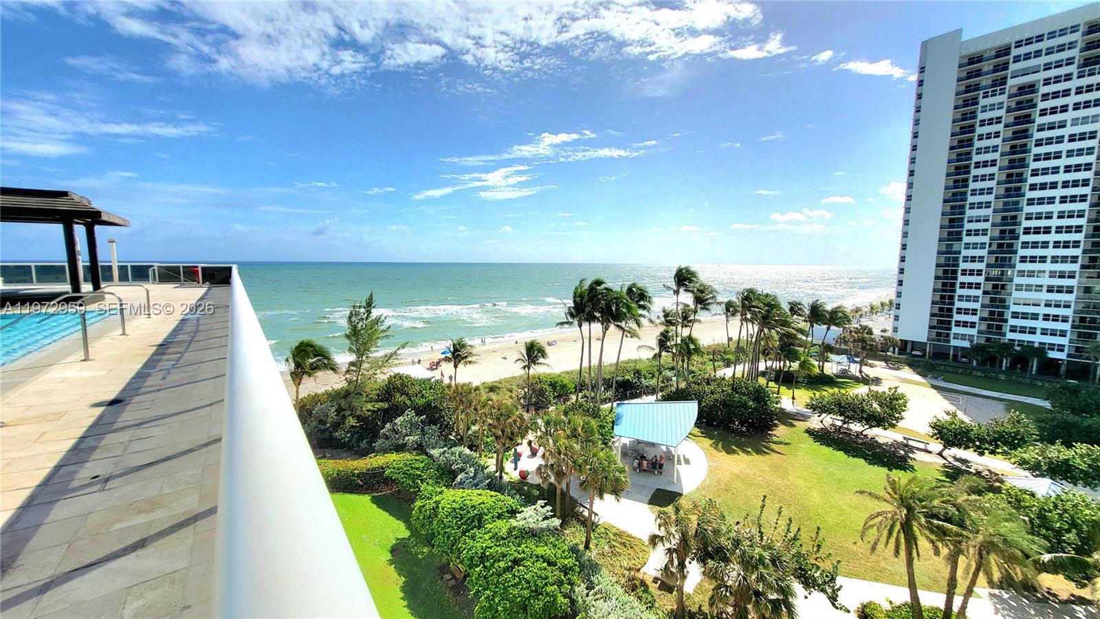 image Beach Club 119