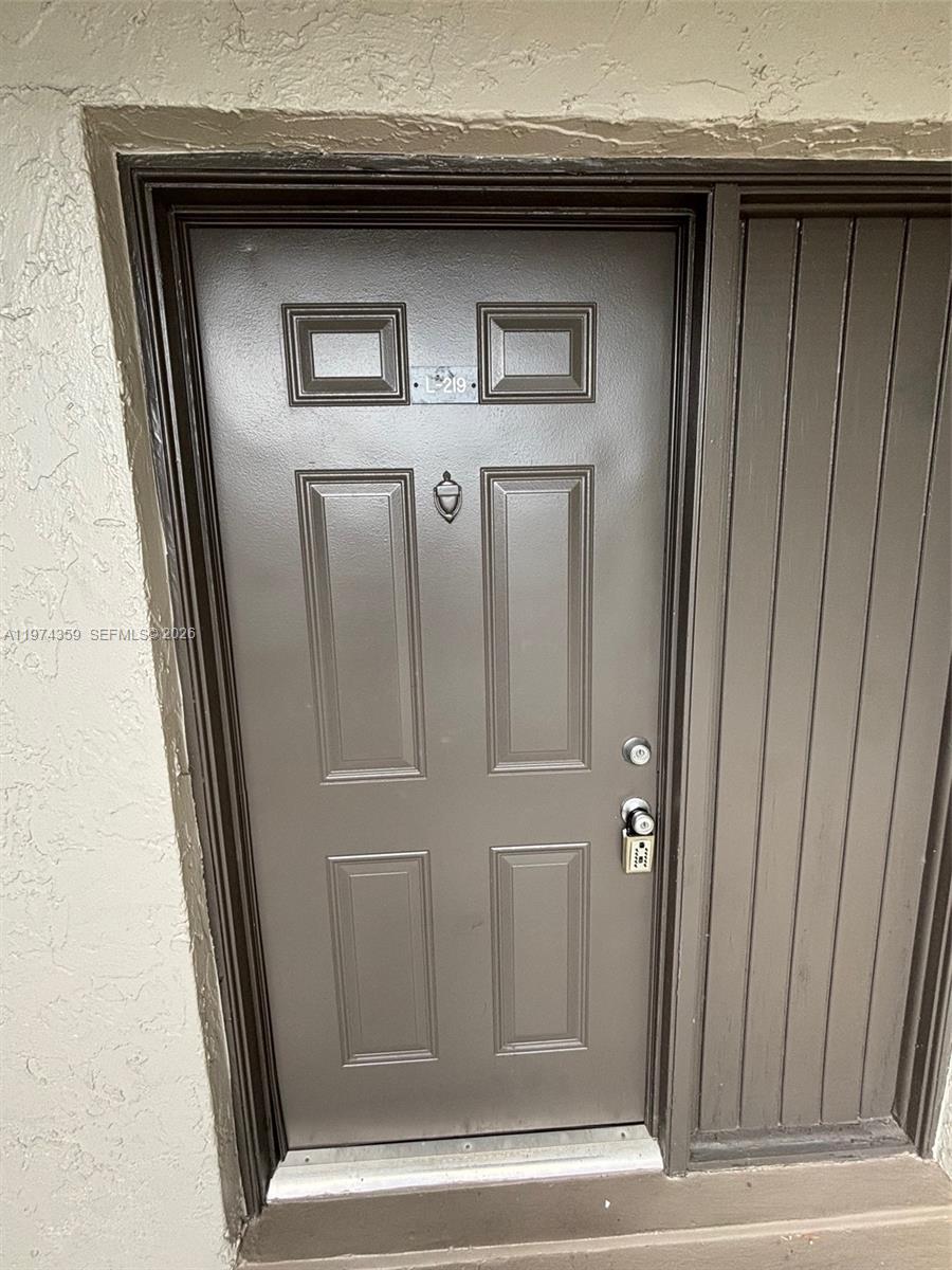 210 NW 87th Ave #L219