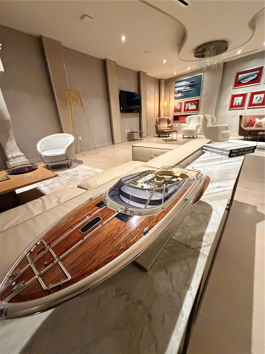 image Brickell Flatiron13