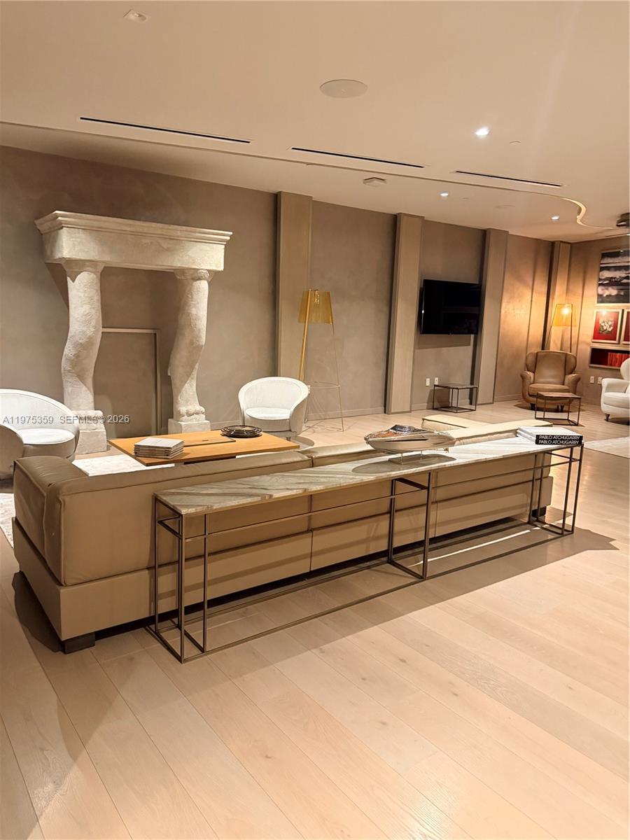 image Brickell Flatiron18