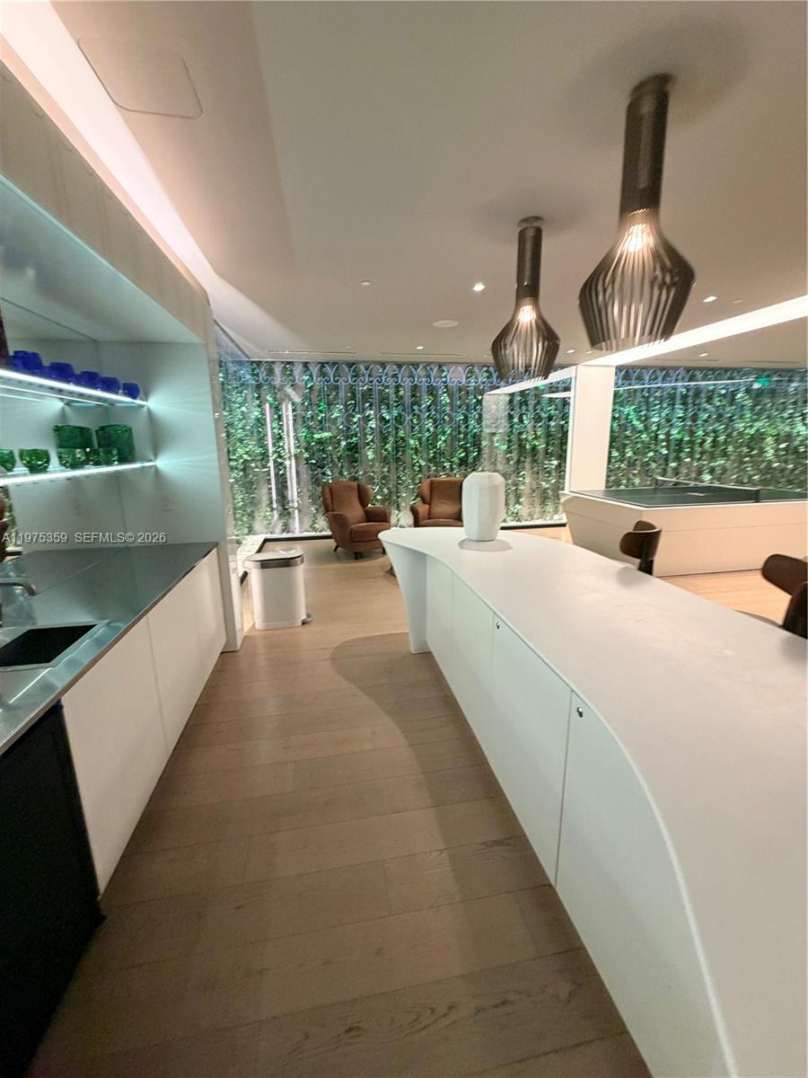 image Brickell Flatiron20