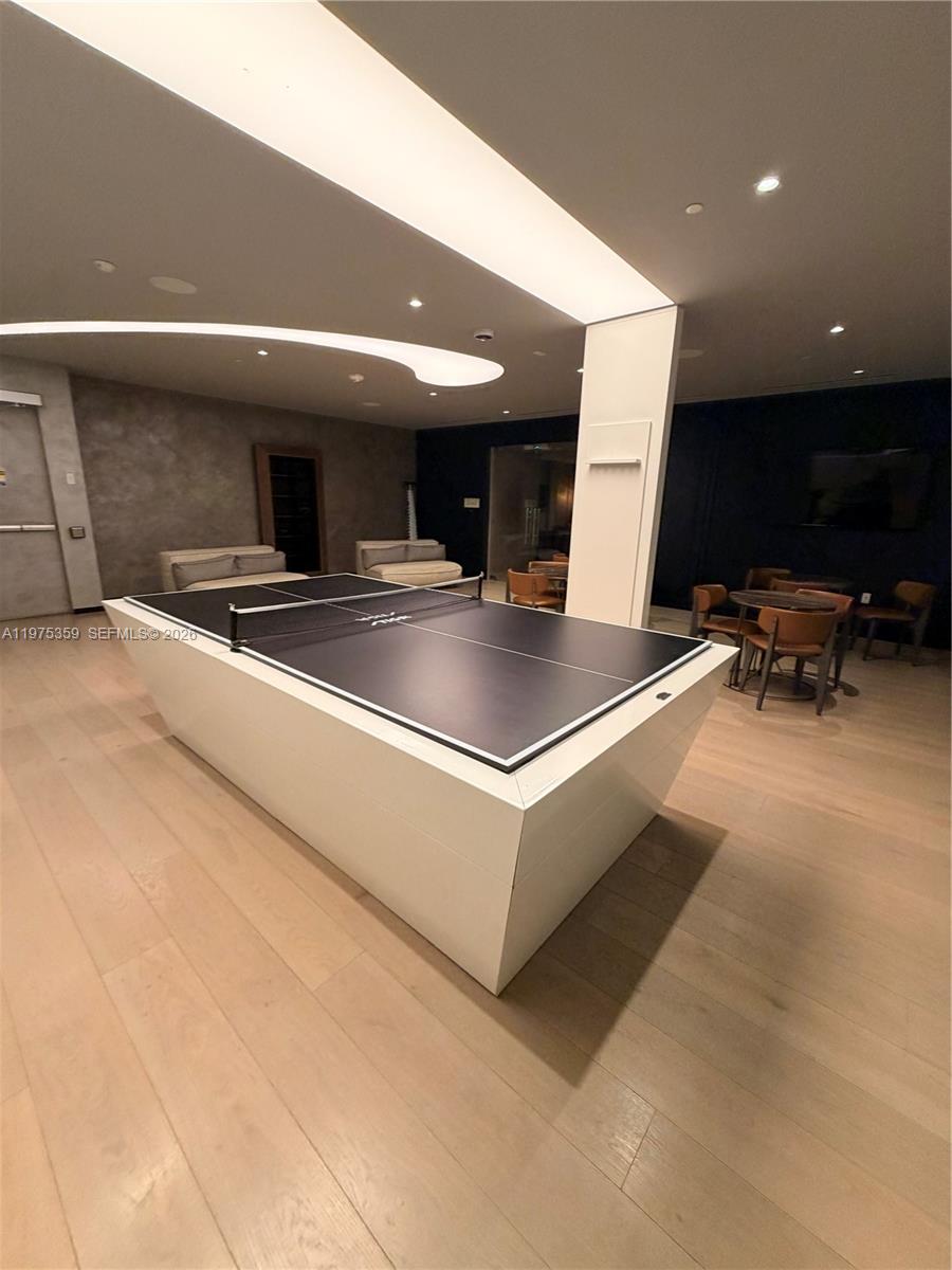 image Brickell Flatiron23