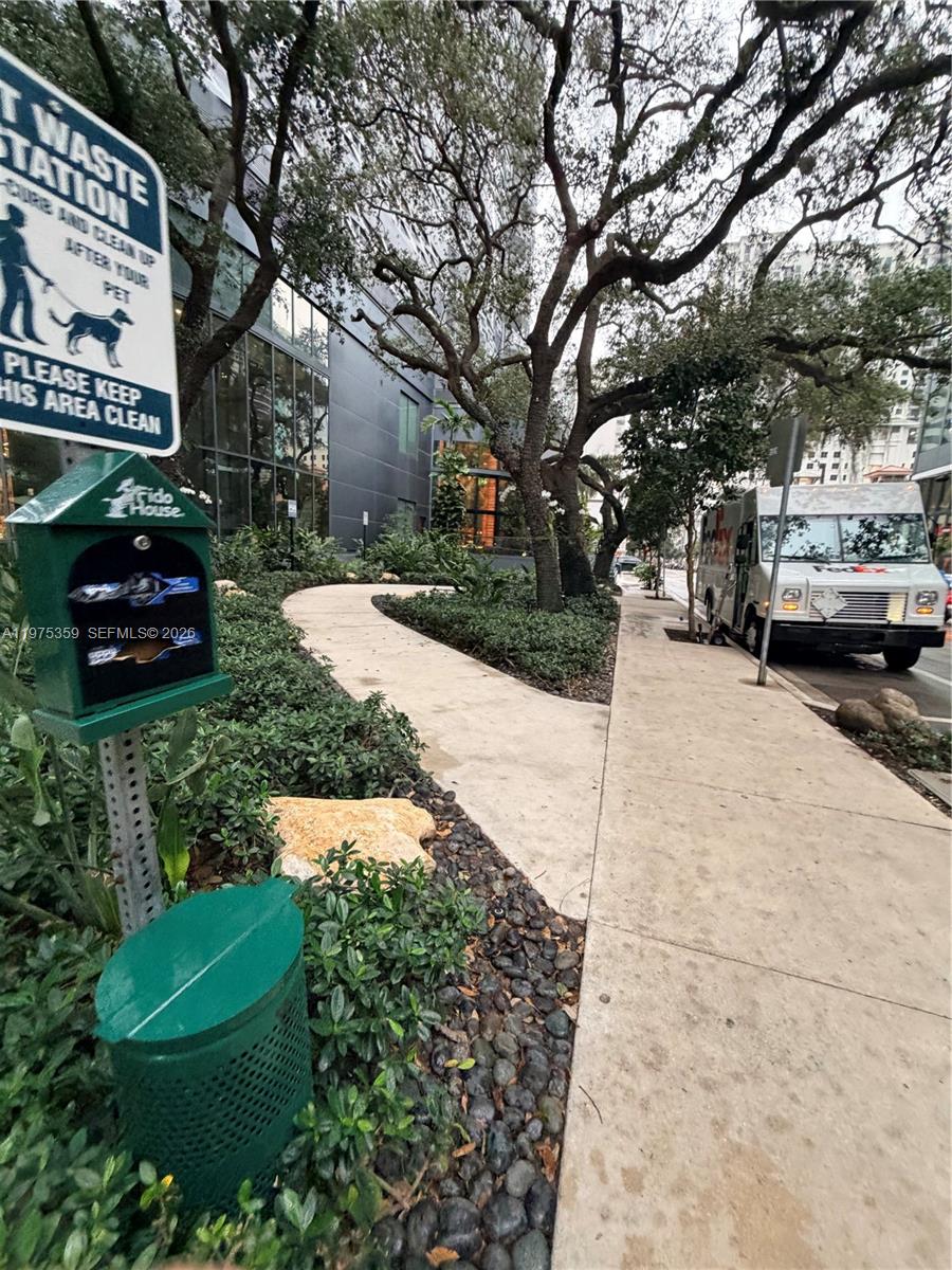 image Brickell Flatiron2