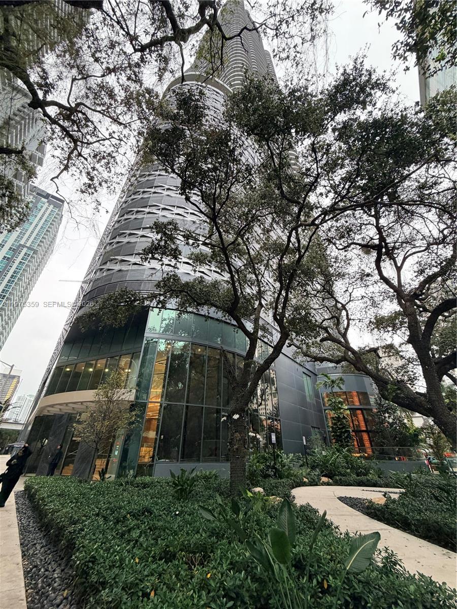 image Brickell Flatiron3