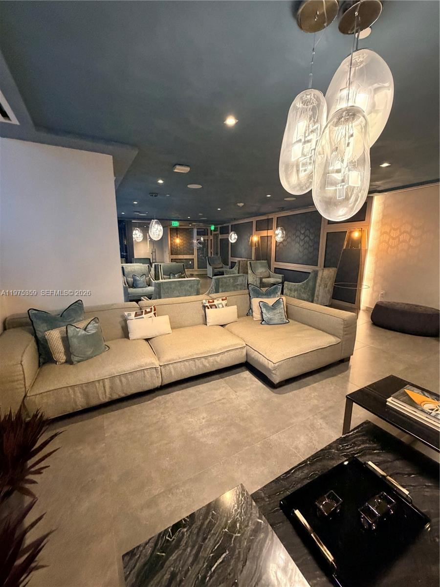 image Brickell Flatiron46