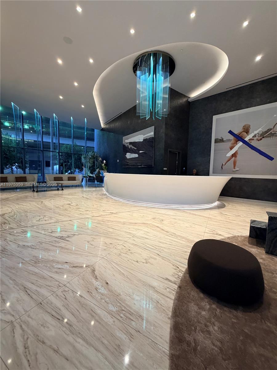 image Brickell Flatiron7