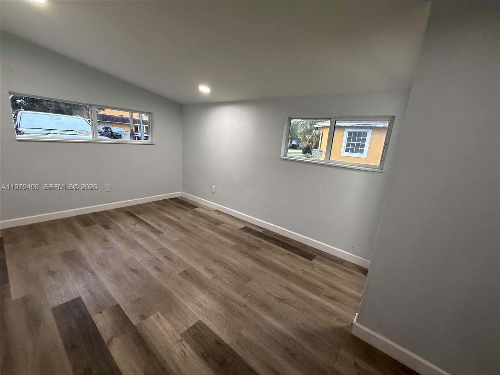 1835 NE 153rd St North Miami Beach, FL 33162