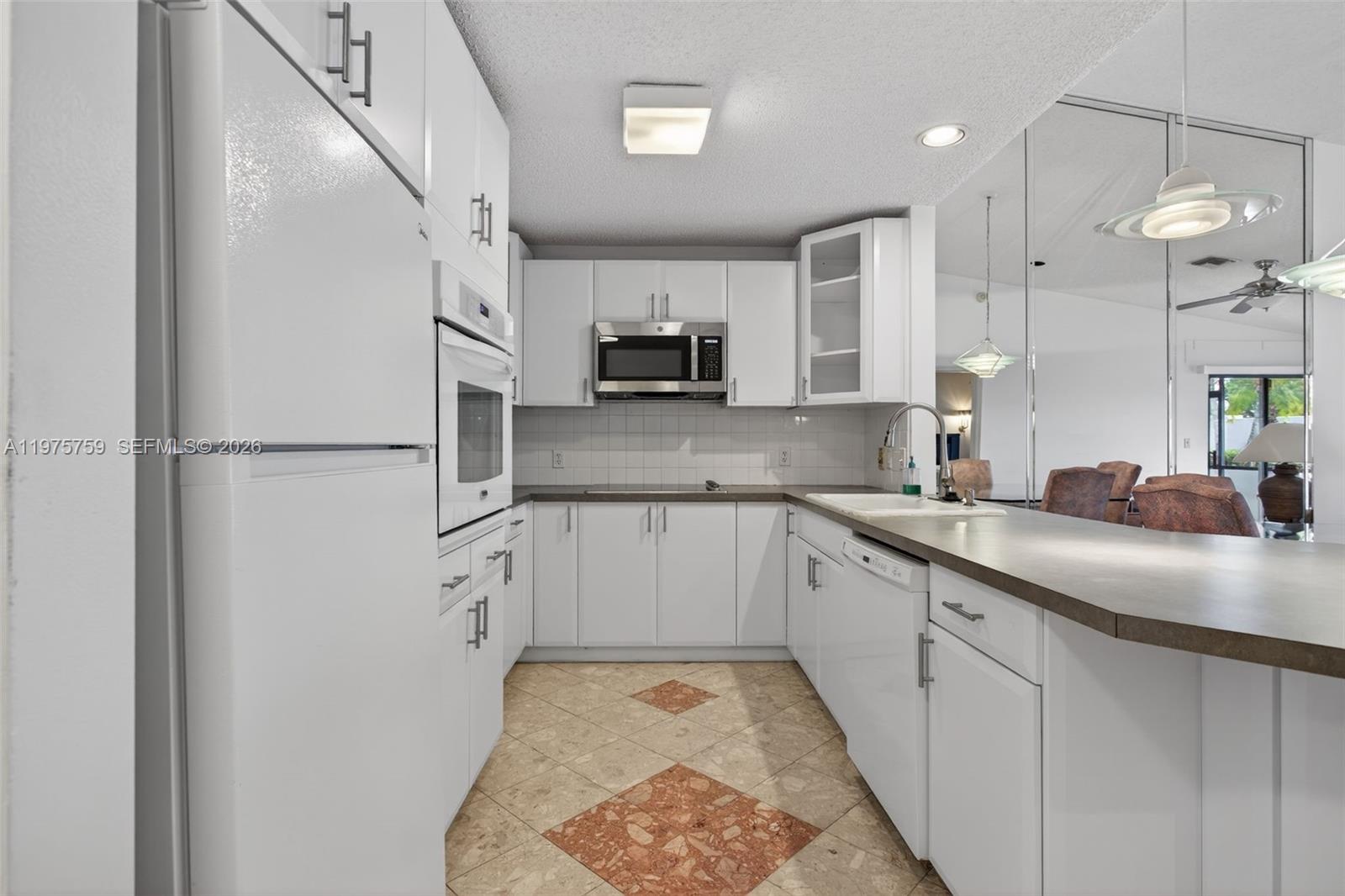 6708 N Pine Is Rd Tamarac, FL 33321