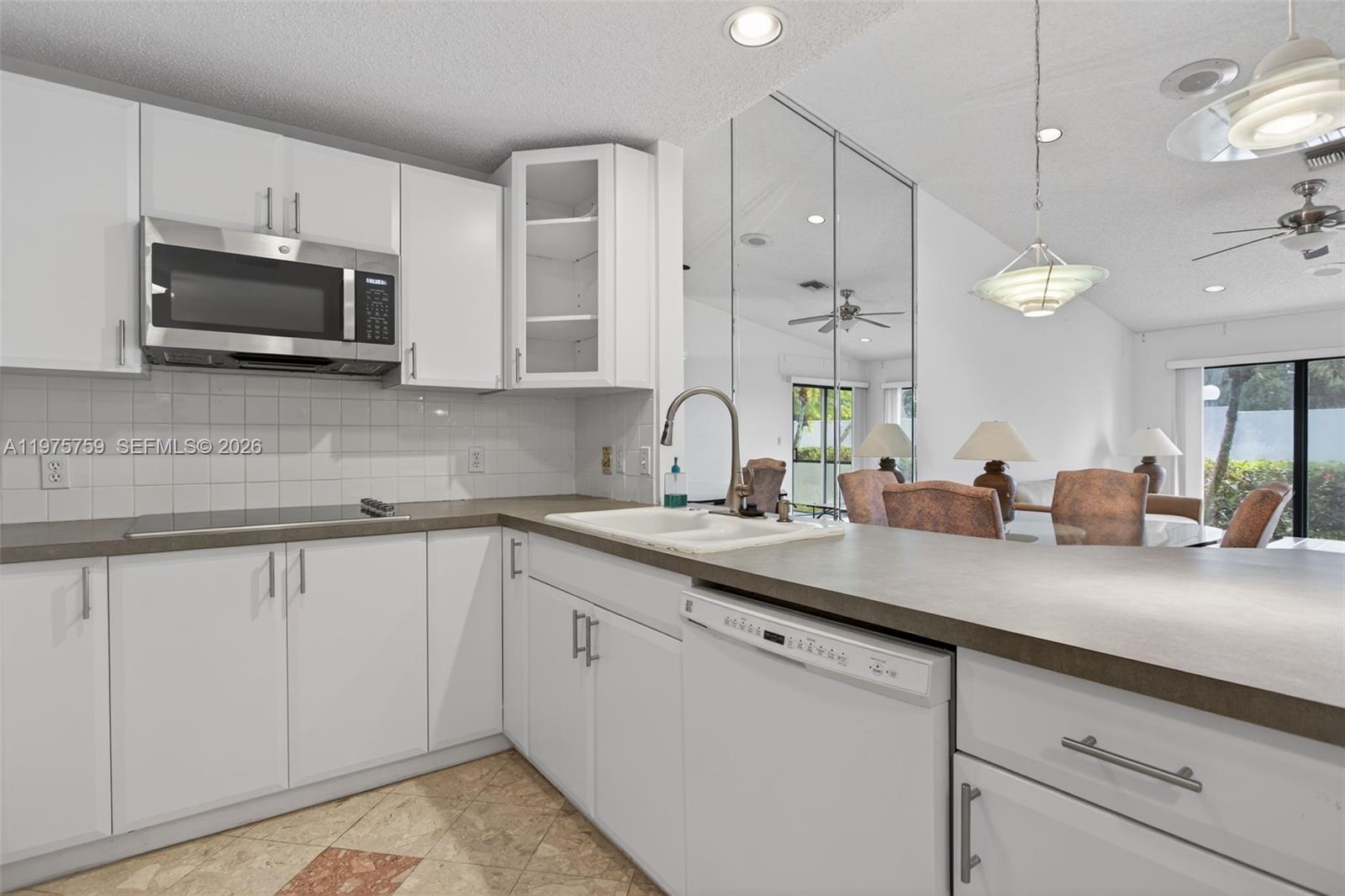 6708 N Pine Is Rd Tamarac, FL 33321