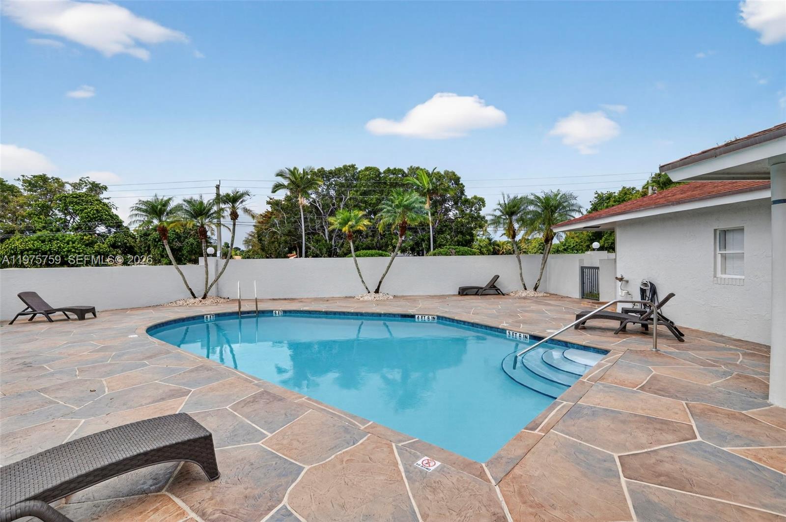 6708 N Pine Is Rd Tamarac, FL 33321