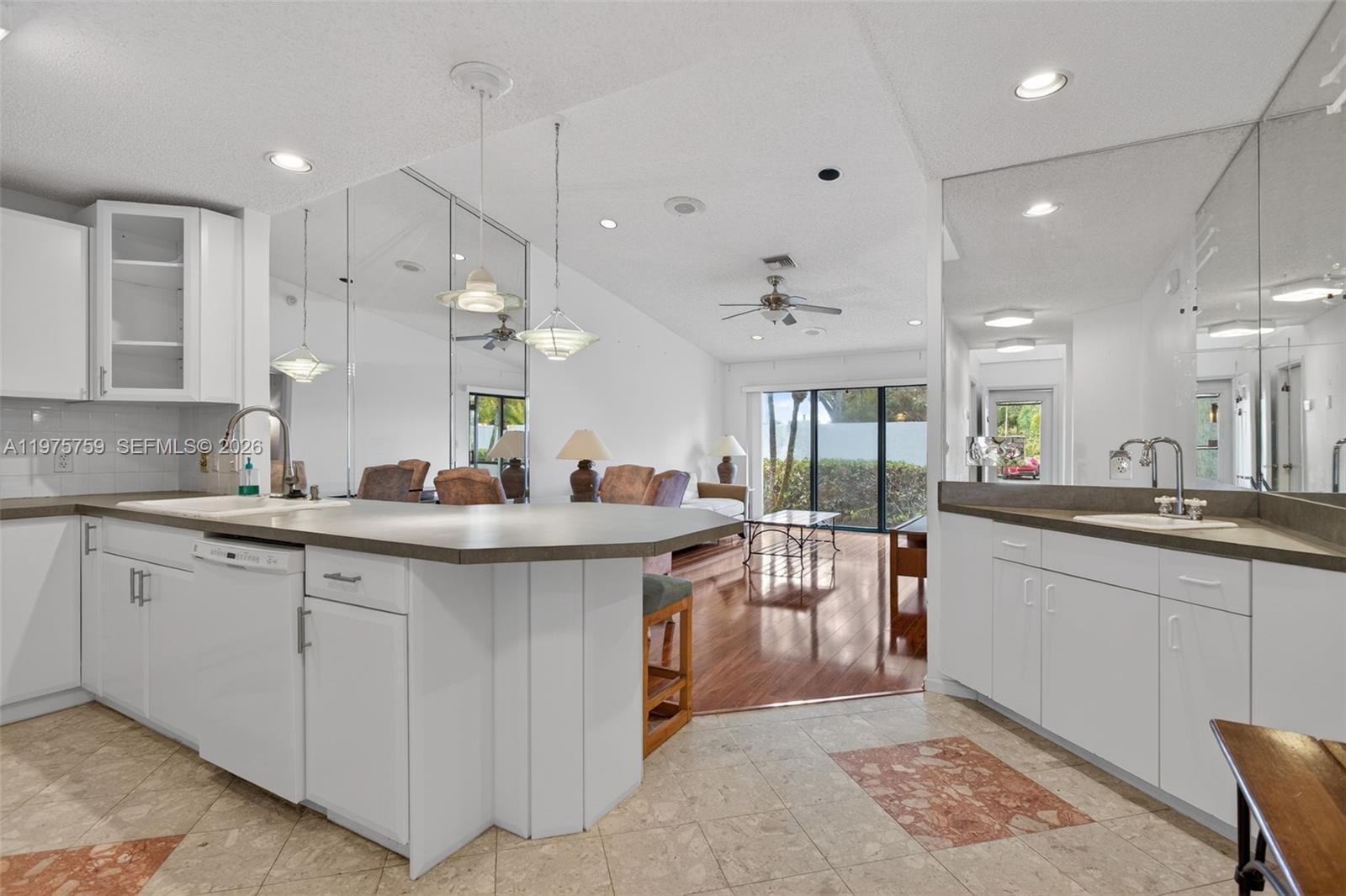 6708 N Pine Is Rd Tamarac, FL 33321