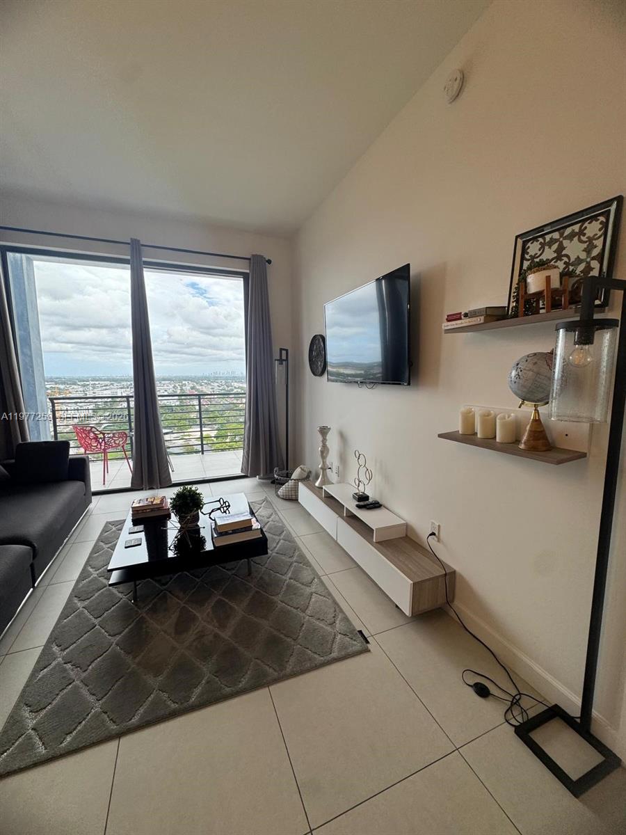 5350 NW 84th Ave #1911 Doral, FL 33166