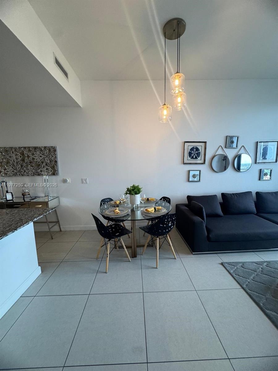 5350 NW 84th Ave #1911 Doral, FL 33166