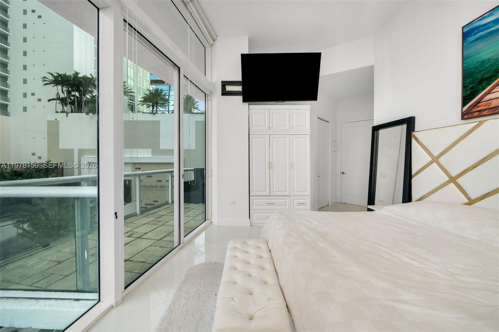 480 NE 30th St #501 Miami, FL 33137