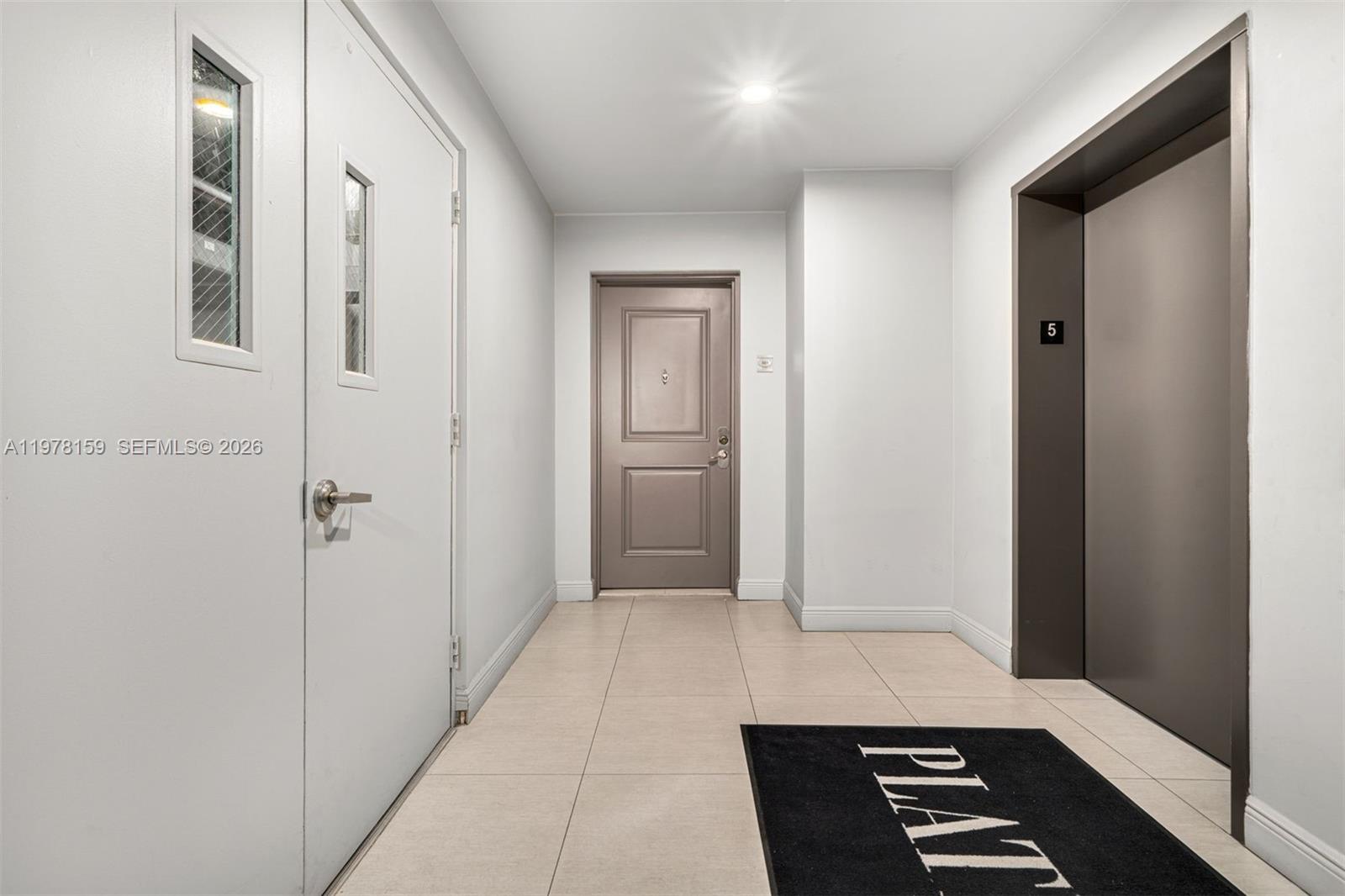 480 NE 30th St #501 Miami, FL 33137