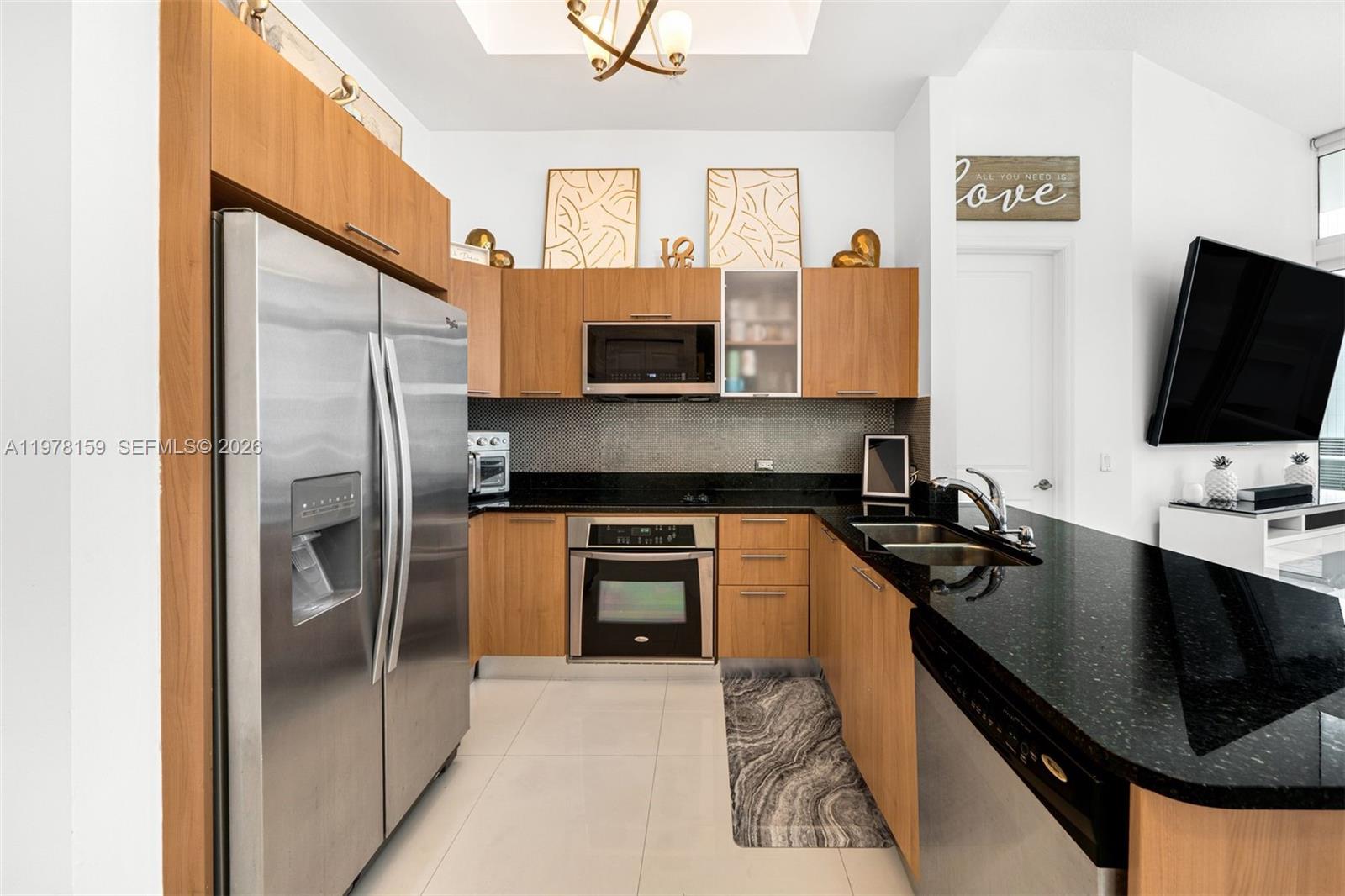 480 NE 30th St #501 Miami, FL 33137