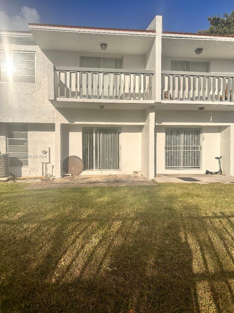 9400 SW 170th St #103 Palmetto Bay, FL 33157