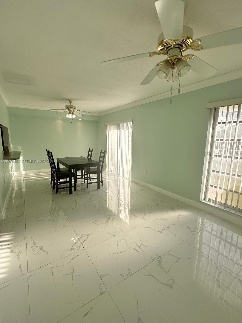 9400 SW 170th St #103 Palmetto Bay, FL 33157