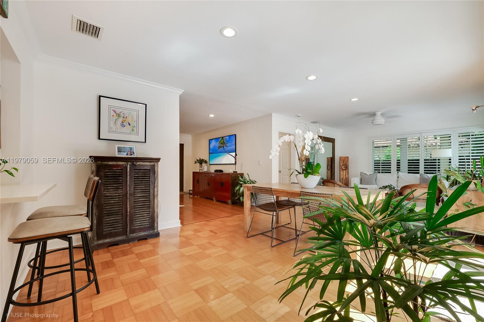 424 Sansovino Ave Coral Gables, FL 33146