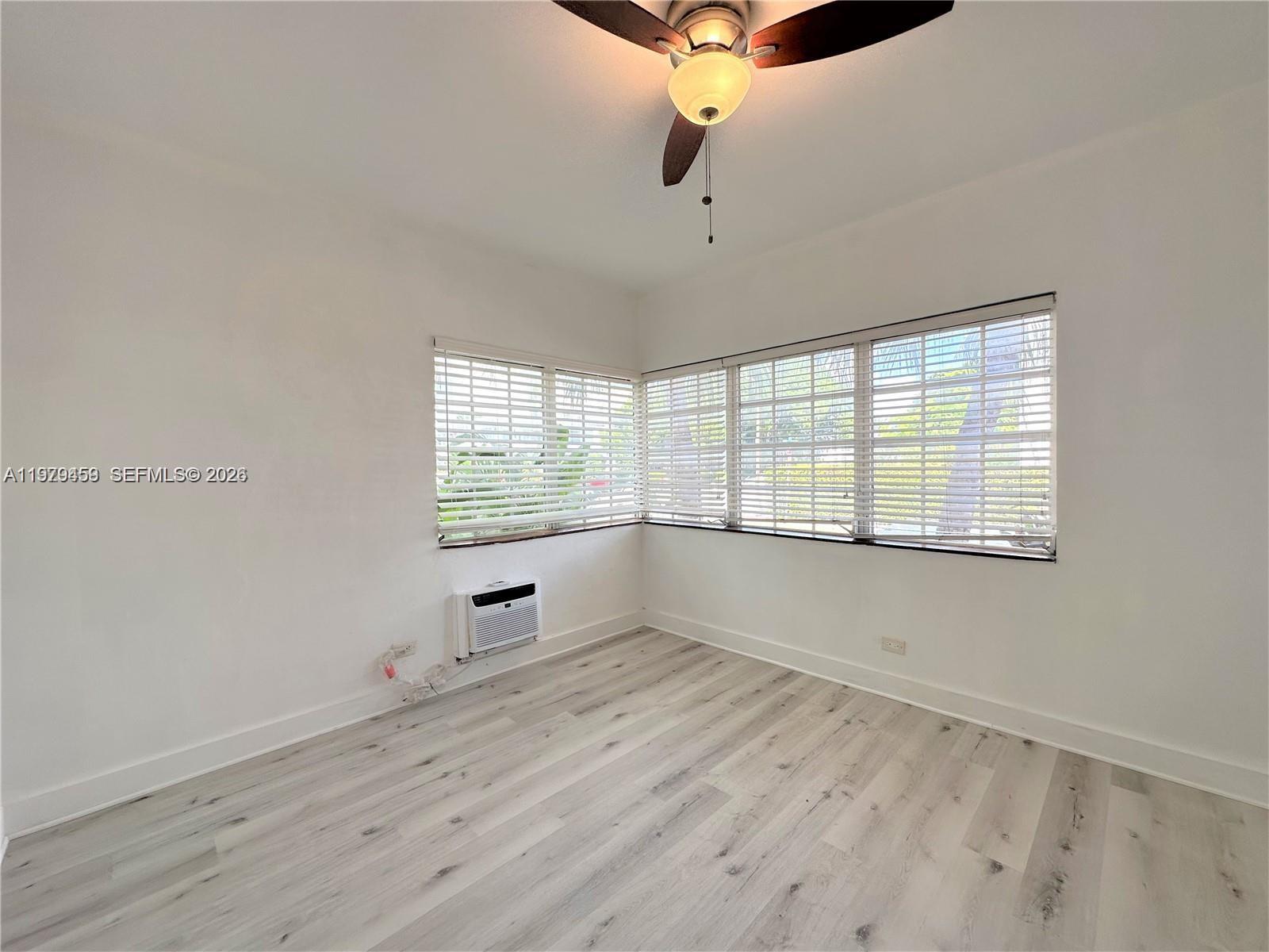 840 10th St #10 Miami Beach, FL 33139